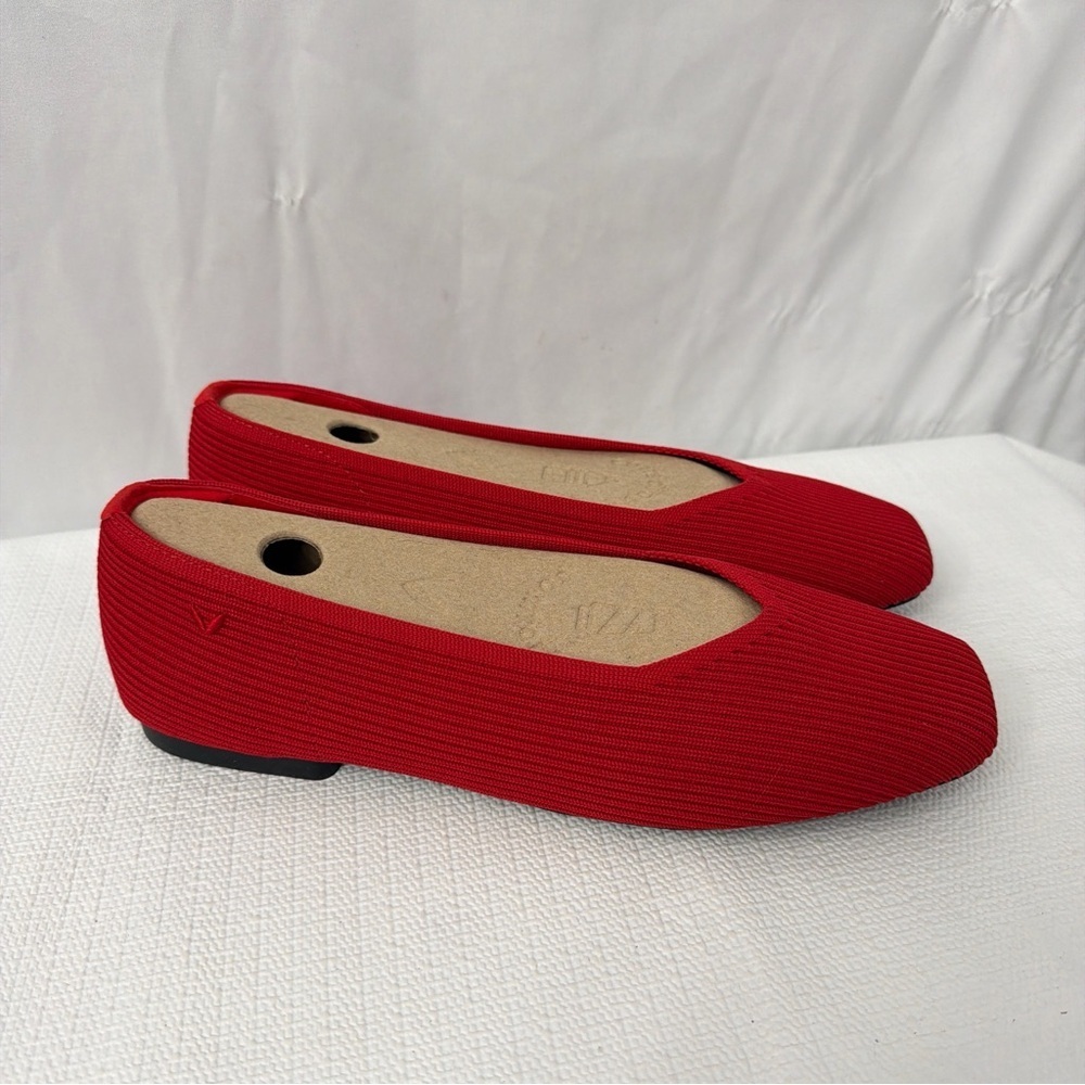 Vivaia Margot 2.0 Ruby Red Ribbed Knit Square Toe V-Cut Ballet Flats 10.5 W